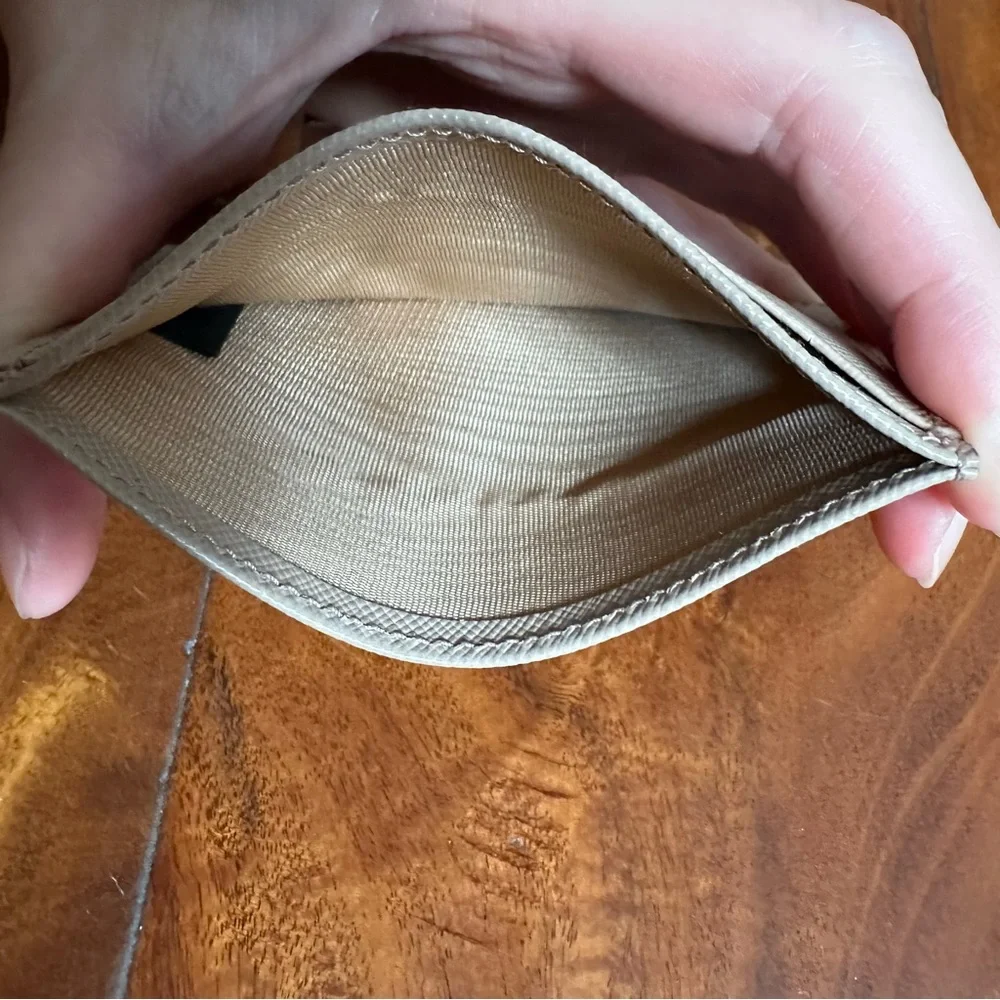 🆕 Authentic Rare Prada Saffiano Leather Nude Card Holder with Box